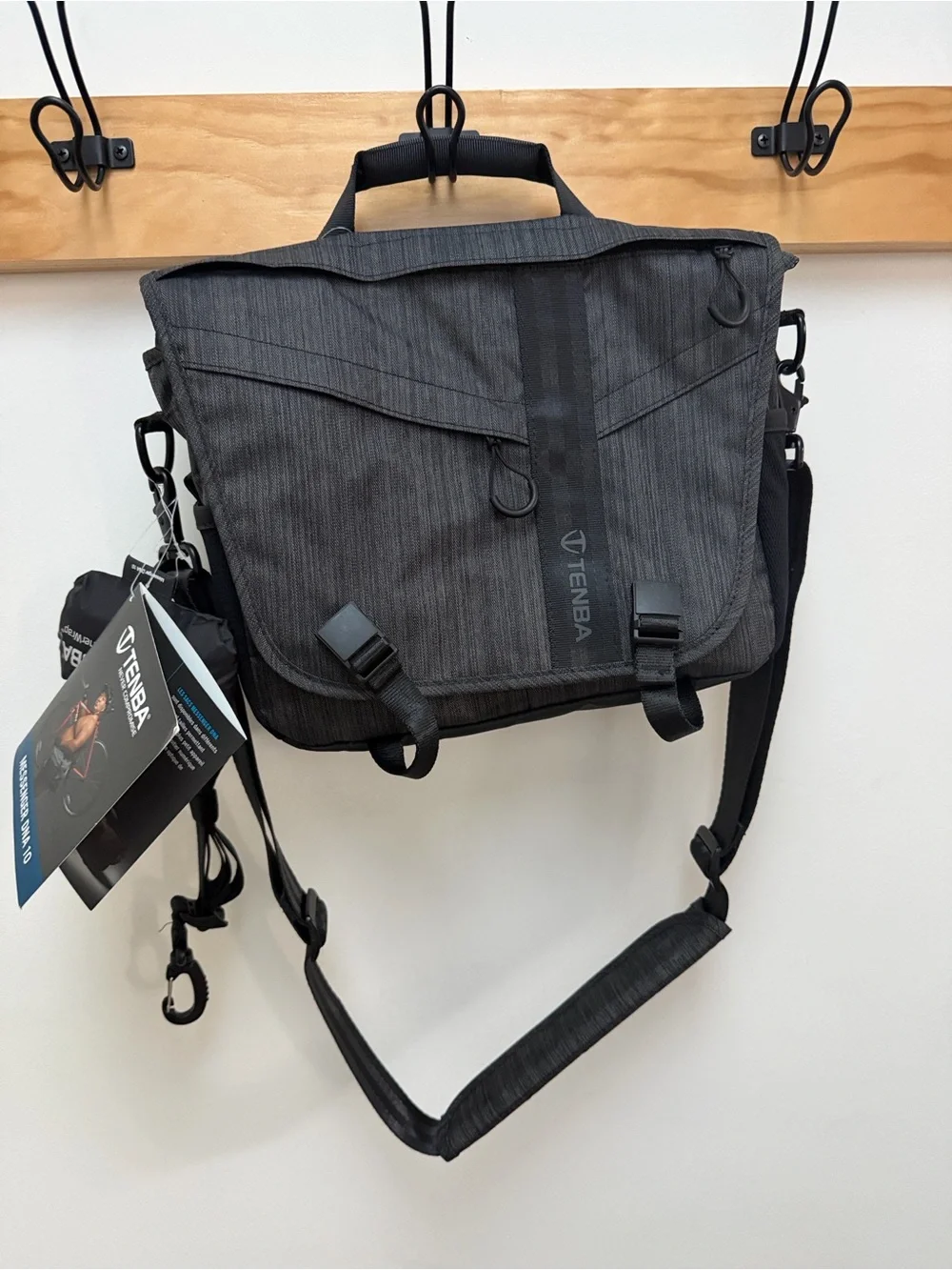 Tenba Men's Gray Messenger Bag – Sleek Professional Carry
